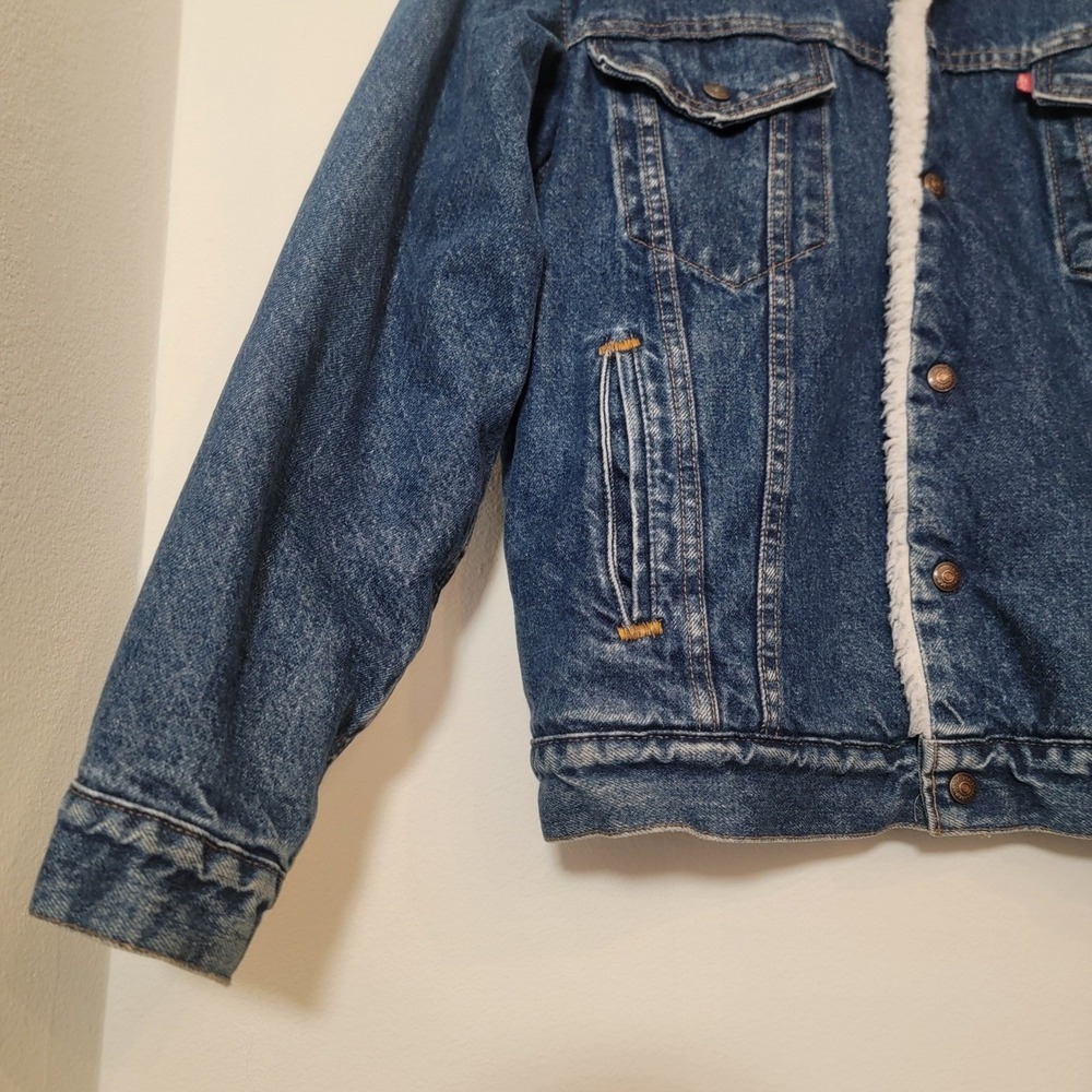 Vintage 90s Levi's Denim Trucker Jacket Sherpa Lined Jean Jacket Winter Medium - Picture 6 of 16